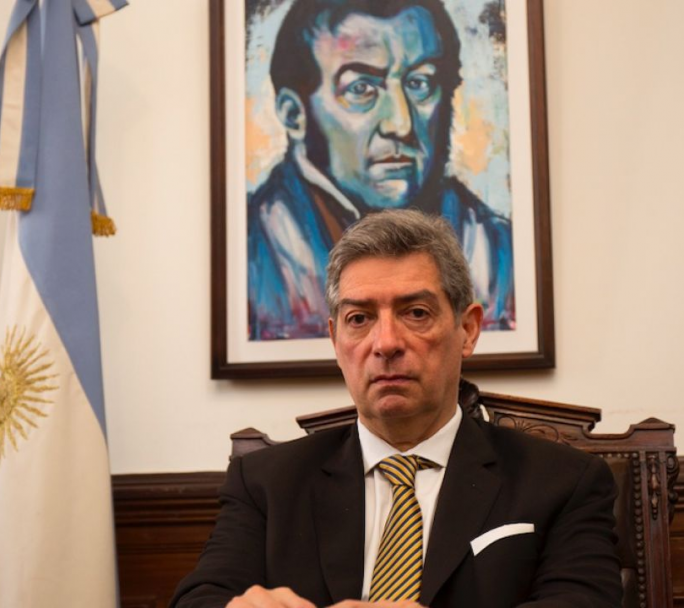 Maniobra de espionaje al presidente de la Corte Suprema